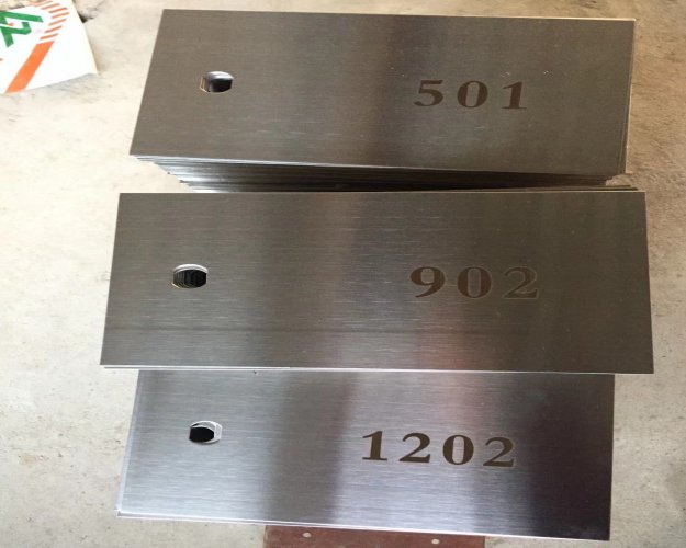 九龍數(shù)字標(biāo)牌